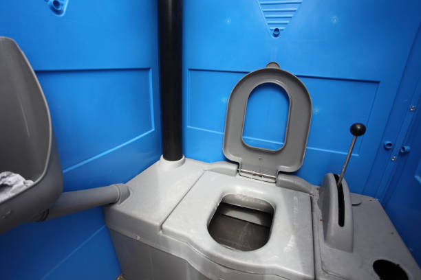 Best Portable toilet rental cost  in Fairfax, MN